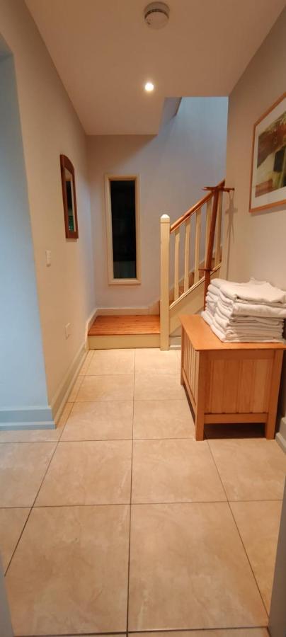 Dunkerron Woods Holiday Homes เคนแมร์ ภายนอก รูปภาพ